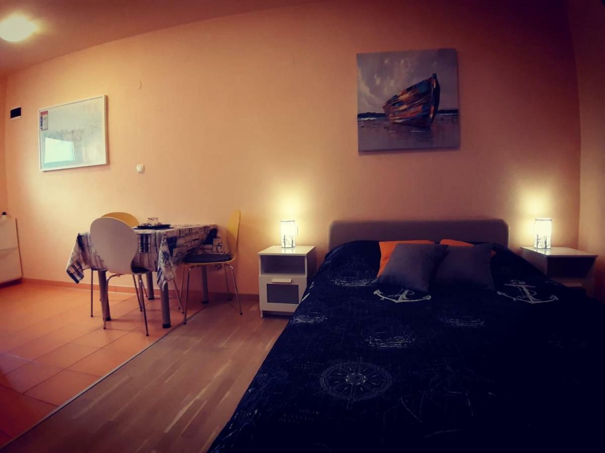Apartments Luza Lastovo Eksteriør billede
